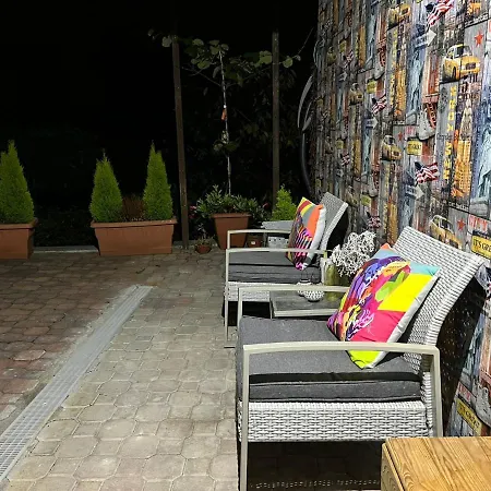 Cosy Pet Friendly In Italy *